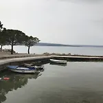 Little Tony- Center 40m Holiday home