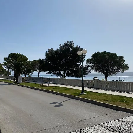 Little Tony- Center 40m * Crikvenica