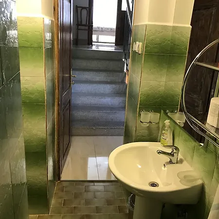 펜션 Little Tony- Center 40m