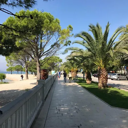 Little Tony- Center 40m * Crikvenica